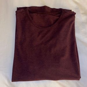 Lululemon 5 year tshirt - large, maroon